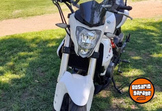 Motos - Benelli TNT 300 2018 Nafta 20000Km - En Venta