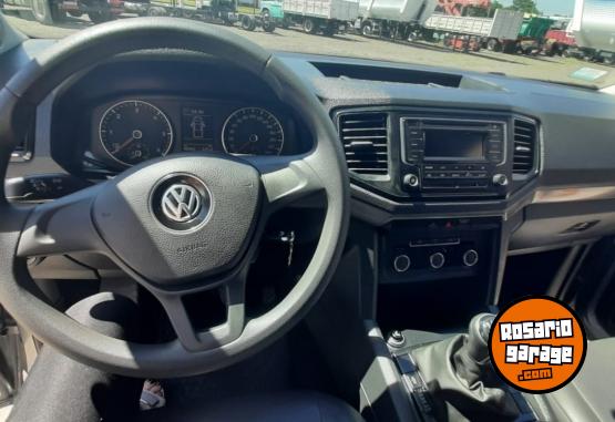 Camionetas - Volkswagen Amarok 2.0 TDI 4X4 DC 2021 Diesel 98400Km - En Venta