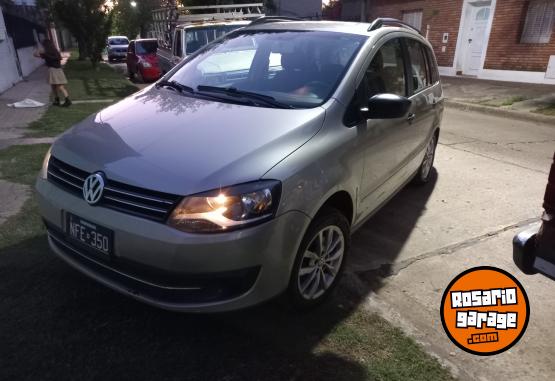 Autos - Volkswagen SURAN 1.6 8V 2013 GNC 119000Km - En Venta