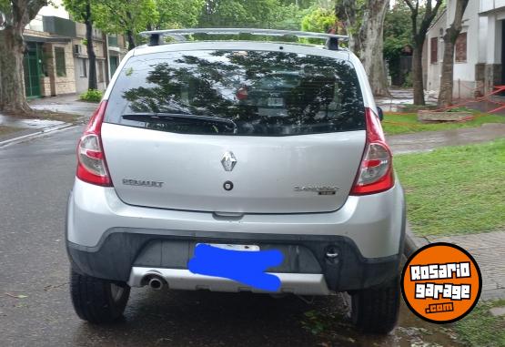 Autos - Renault Stepway confort 2011 Nafta 135000Km - En Venta