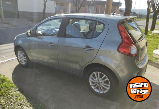 Autos - Fiat Palio Essence 2015 Nafta 75000Km - En Venta