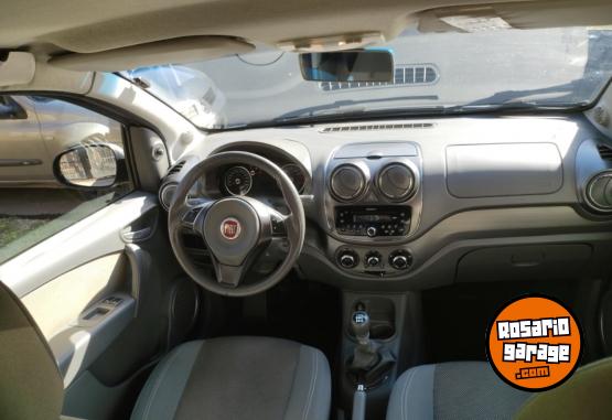 Autos - Fiat Palio Essence 2015 Nafta 75000Km - En Venta