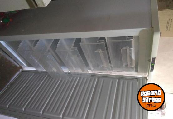 Hogar - Freezer Vertical Dijital con sensor de alarma nuevo impecable! - En Venta