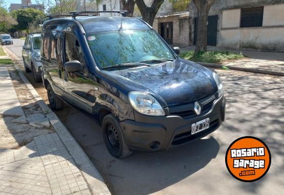 Utilitarios - Renault Kango 2014 GNC 196000Km - En Venta