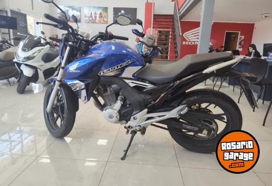 Motos - Honda CB250 TWISTER 2021 Nafta 10000Km - En Venta