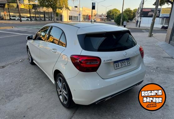 Autos - Mercedes Benz A200 2016 Nafta 90000Km - En Venta