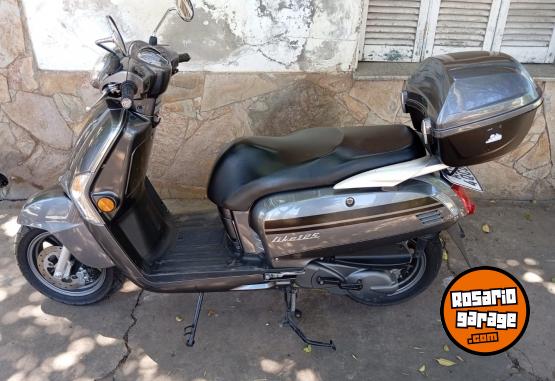 Motos - Kymco Like 125 2021 Nafta 6000Km - En Venta