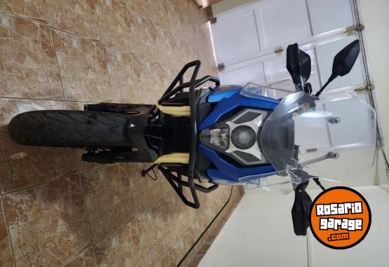 Motos - CF 650 MT 2023 Nafta 5300Km - En Venta