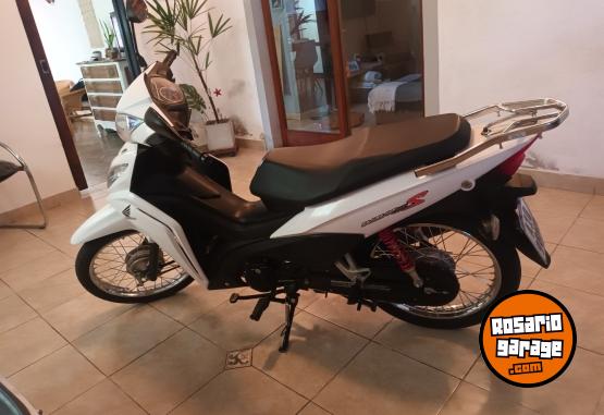 Motos - Honda Wave 2019 Nafta 14000Km - En Venta