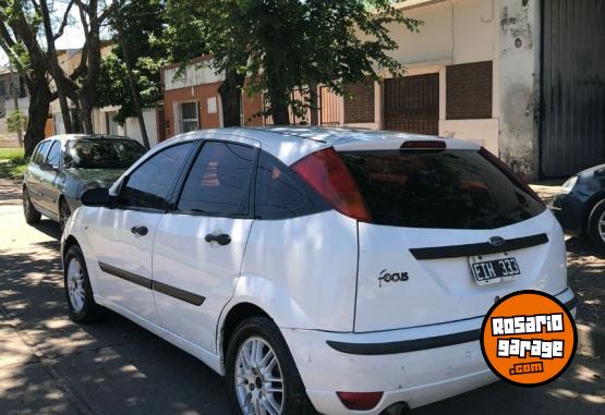 Autos - Ford Focus 2004 GNC 180000Km - En Venta