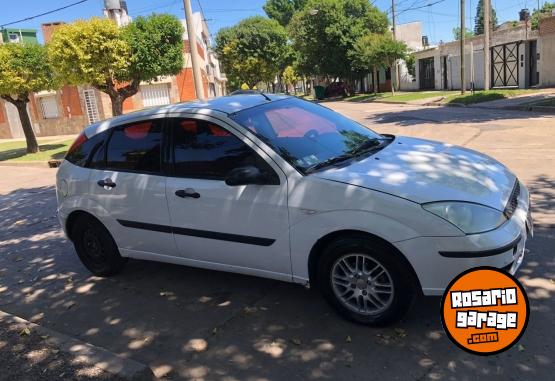 Autos - Ford Focus 2004 GNC 180000Km - En Venta