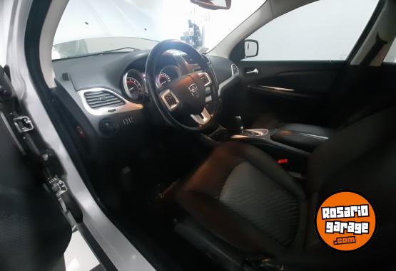 Camionetas - Dodge Journey 2011 Nafta 168000Km - En Venta