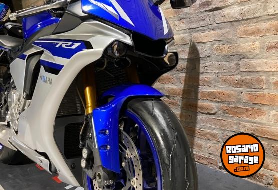 Motos - Yamaha YZF-R1 2017 Nafta 4000Km - En Venta