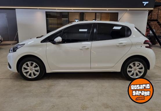 Autos - Peugeot 208 ACTIVE 5p 1.6l 2019 Nafta 50000Km - En Venta