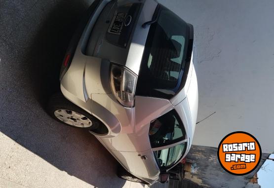 Autos - Ford Ka 2014 Nafta 110000Km - En Venta