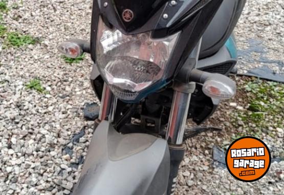 Motos - Yamaha FZ 2022 Nafta 4000Km - En Venta