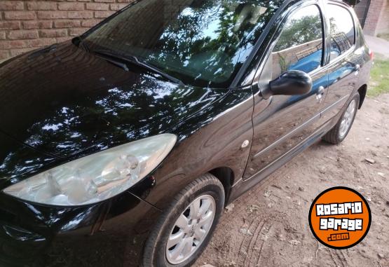 Autos - Peugeot 207 XR 2011 Nafta 102000Km - En Venta