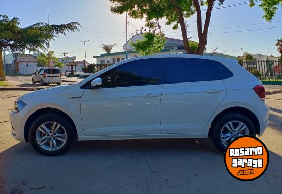 Autos - Volkswagen Polo 2020 Nafta 56400Km - En Venta