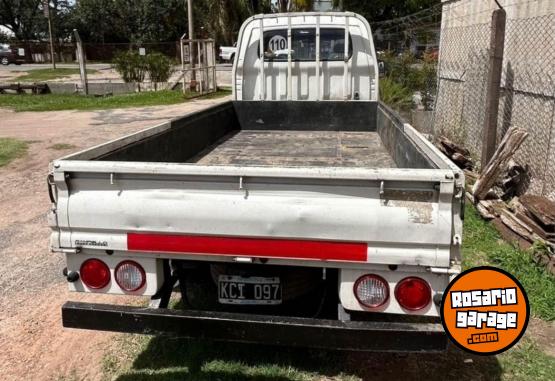 Camiones y Gras - Camin kia 2500 - En Venta