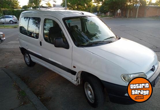 Utilitarios - Peugeot Parnet 1999 Diesel 188888Km - En Venta