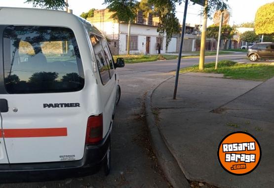 Utilitarios - Peugeot Parnet 1999 Diesel 188888Km - En Venta