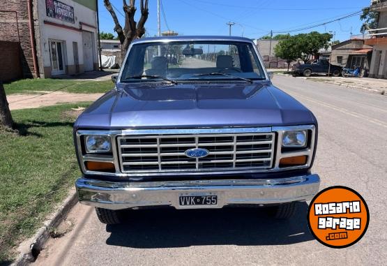 Clsicos - ford f100 84 totalmente restaurada - En Venta