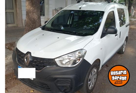 Utilitarios - Renault Kangoo 2021 Diesel 57400Km - En Venta