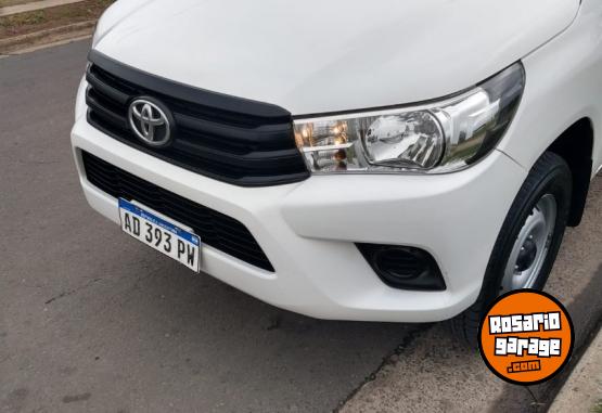 Camionetas - Toyota Hilux 2019 Diesel 164000Km - En Venta