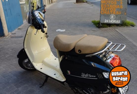 Motos - Motomel StratoEuro 2023 Nafta 4329Km - En Venta