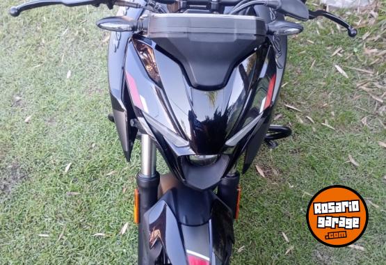 Motos - Bajaj Rouser 250 2023 Nafta 2600Km - En Venta