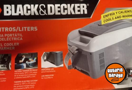 Accesorios para Autos - Heladera conservadora Black y Decker 6 l - En Venta