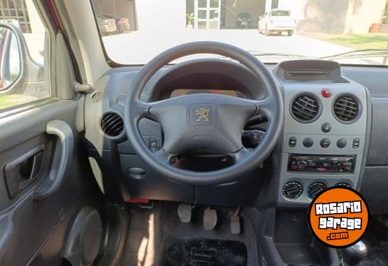 Utilitarios - Peugeot Partner Patagonica 1.6HDI 2022 Diesel 52000Km - En Venta