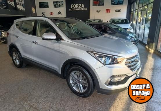 Camionetas - Hyundai Santa fe 2017 Diesel 87000Km - En Venta