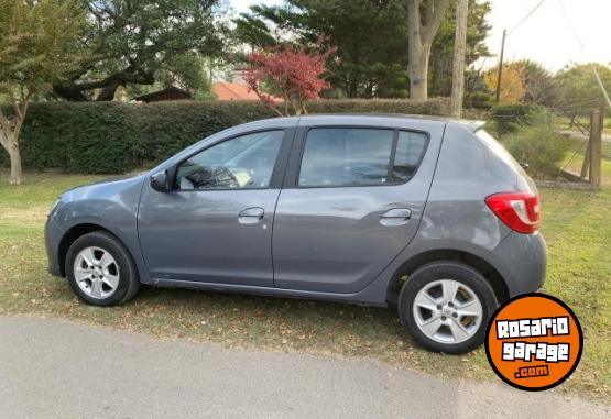 Autos - Renault Sandero 2017 GNC 137000Km - En Venta