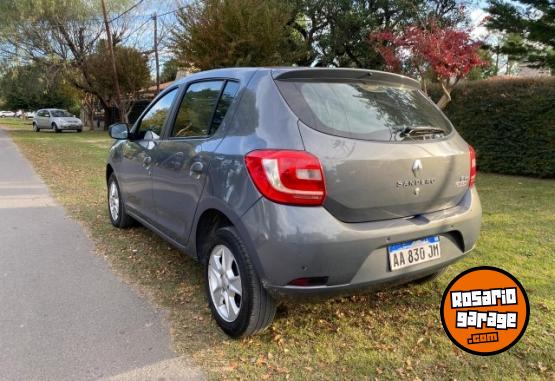 Autos - Renault Sandero 2017 GNC 137000Km - En Venta