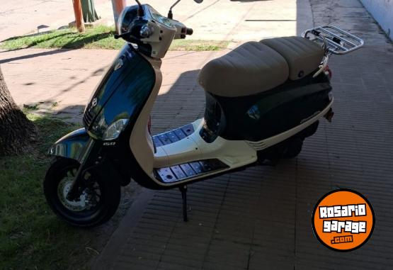 Motos - Zanella Styler 150 exclusive 2023 Nafta 13000Km - En Venta