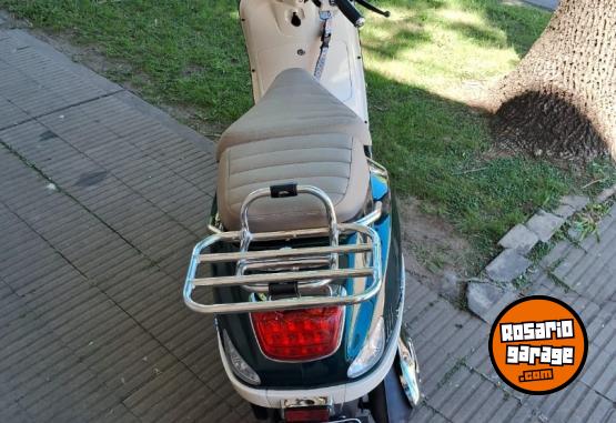 Motos - Zanella Styler 150 exclusive 2023 Nafta 13000Km - En Venta