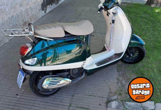 Motos - Zanella Styler 150 exclusive 2023 Nafta 13000Km - En Venta