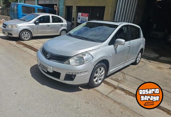 Autos - Nissan TIIDA 1.8 ACENTA 6MT 2010 Nafta  - En Venta