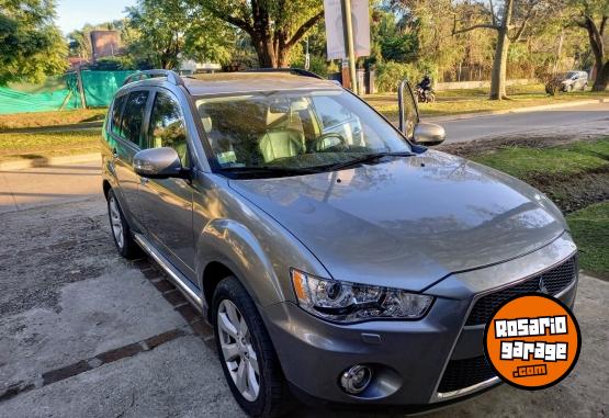 Camionetas - Mitsubishi Outlander 2014 Nafta 113500Km - En Venta