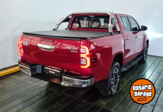 Camionetas - Toyota HILUX SRX 4X2 A/T 2022 Diesel 57300Km - En Venta