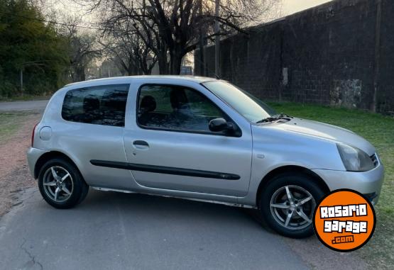 Autos - Renault Clio 2010 Nafta 106000Km - En Venta