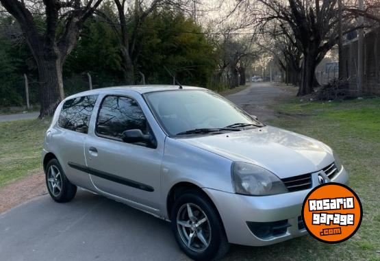 Autos - Renault Clio 2010 Nafta 106000Km - En Venta