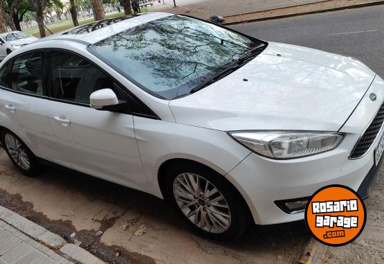 Autos - Ford Focus 2016 Nafta 125000Km - En Venta