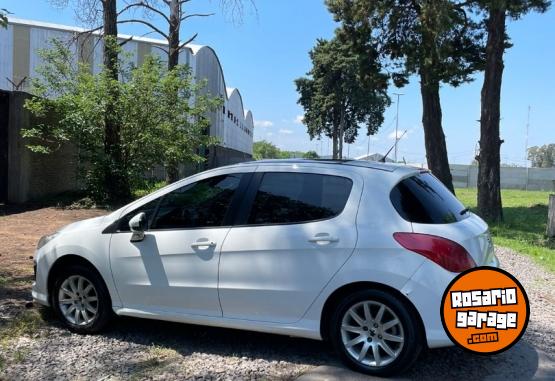 Autos - Peugeot 308 2014 GNC 130000Km - En Venta