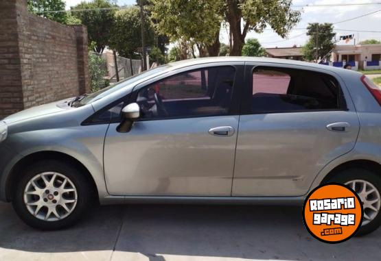 Autos - Fiat PUNTO ELX 2010 Nafta 282000Km - En Venta