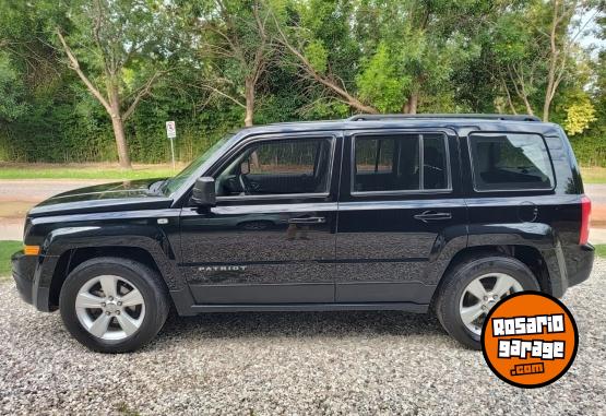 Camionetas - Jeep PATRIOT 4X4 2012 Nafta 125000Km - En Venta