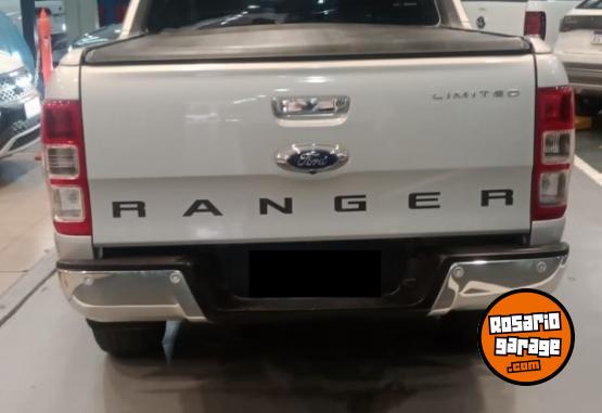 Camionetas - Ford RANGER 4X4 LIMITED AT 2018 Diesel 126000Km - En Venta