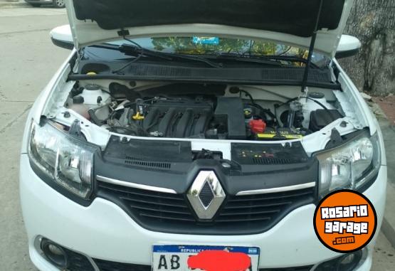 Autos - Renault Sandero privilege 2017 Nafta 124700Km - En Venta