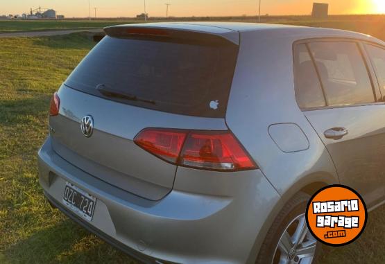 Autos - Volkswagen Golf 2015 Nafta 140000Km - En Venta